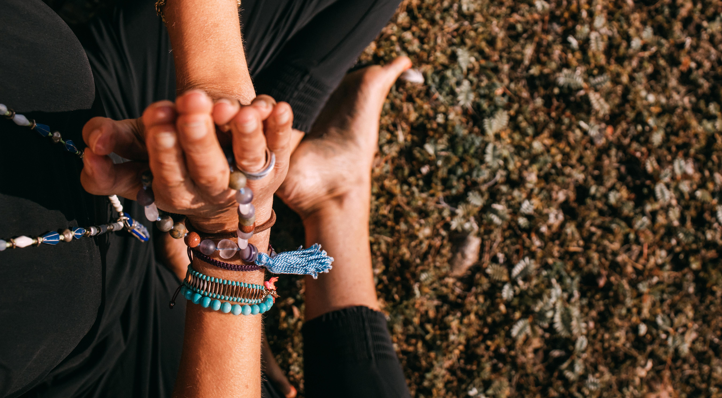 yoga classes yoga retreat monchique algarve portugal